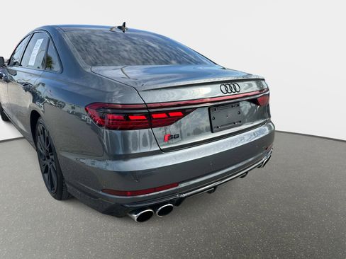 Used 2025 Audi S8 image 9