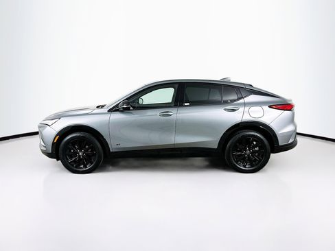 Used 2025 Buick Envista Sport Touring image 4