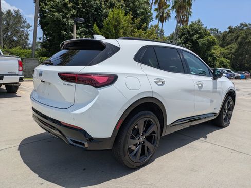 Used 2024 Buick Envision Sport Touring AWD/4WD image 2
