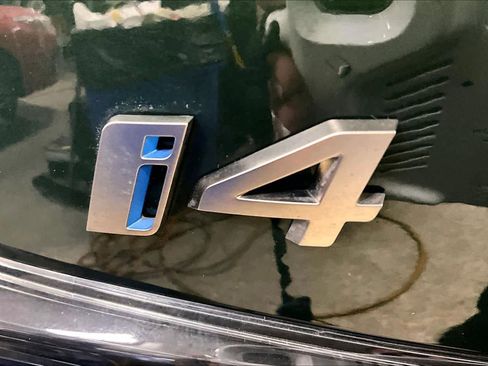 Used 2024 BMW i4 M50 image 31