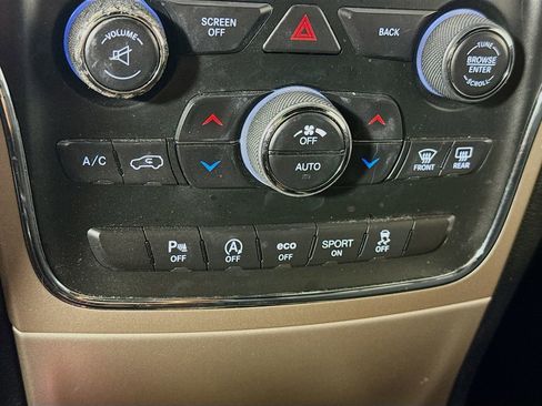 Used 2017 Jeep Grand Cherokee Laredo w/ Quick Order Package 2BE image 16