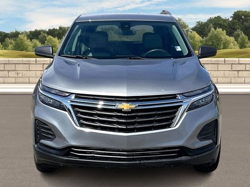 Used 2023 Chevrolet Equinox LS AWD/4WD image 3