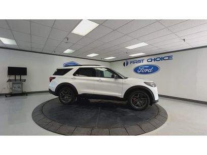 New 2026 Ford Explorer ST-Line w/ ST-Line Street Pack
