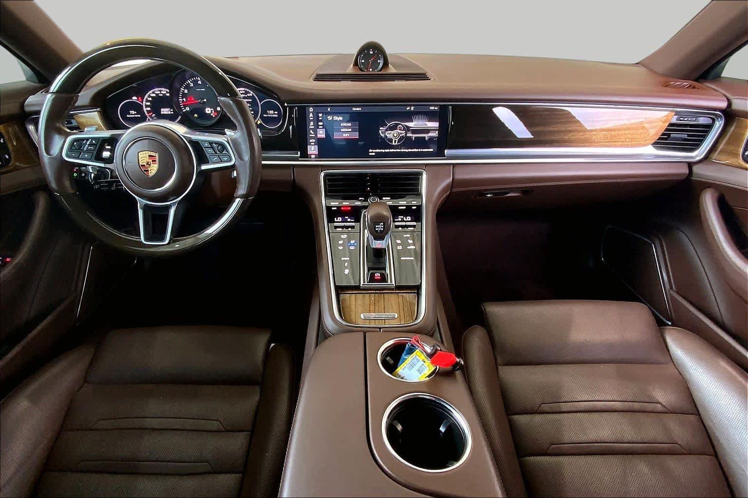 Used 2018 Porsche Panamera 4 AWD/4WD image 16