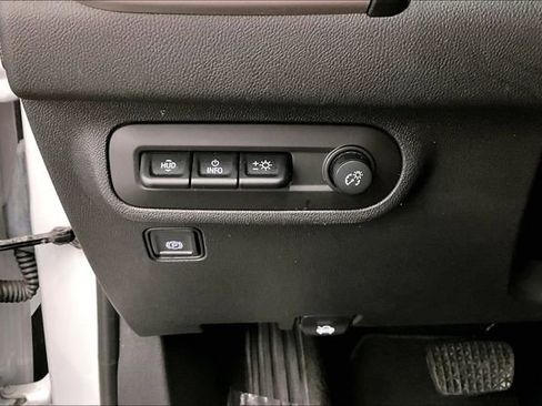 Used 2023 GMC Terrain AT4 w/ Infotainment Package II image 38