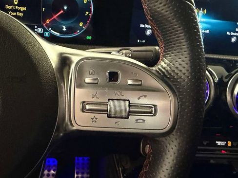 Certified 2022 Mercedes-Benz CLA 250 4MATIC image 23