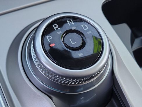 Used 2024 Ford Explorer XLT w/ Equipment Group 202A image 16