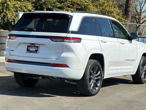 New 2026 Jeep Grand Cherokee Limited image 4