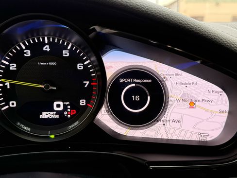 Used 2019 Porsche Panamera 4 image 49