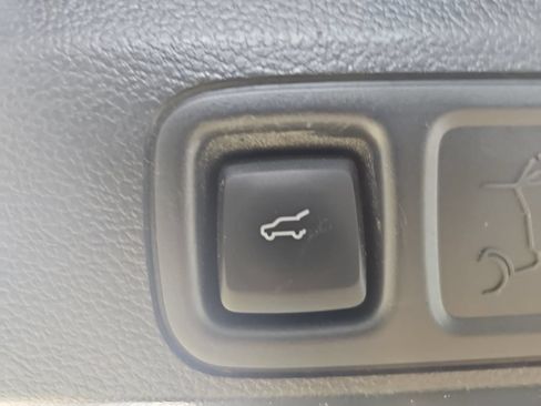 Used 2024 Ford Expedition Platinum AWD/4WD image 19