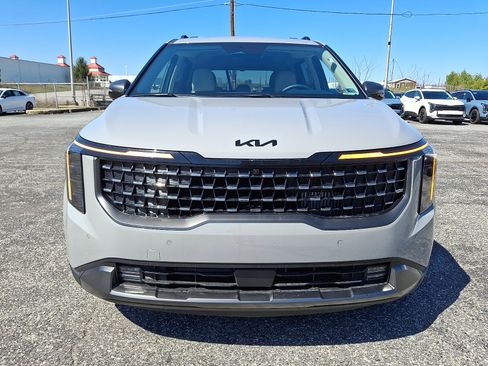 New 2026 Kia Carnival SX Prestige FWD image 3