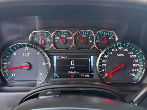 Used 2018 Chevrolet Tahoe LT RWD image 24