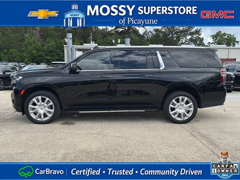 Certified 2024 Chevrolet Suburban High Country w/ Max Trailering Package AWD/4WD image 3