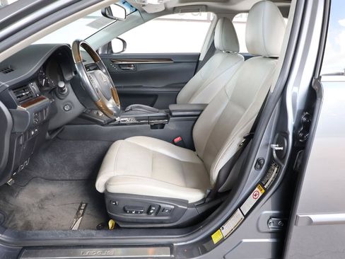 Used 2014 Lexus ES 350 FWD image 13