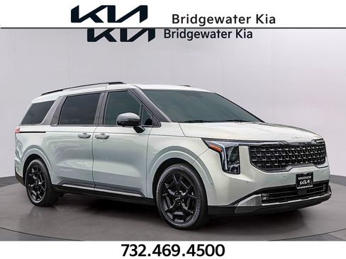 Certified 2025 Kia Carnival SX Prestige FWD image 1