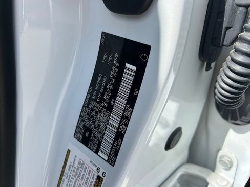 Used 2025 Lexus GX 550 AWD/4WD image 10