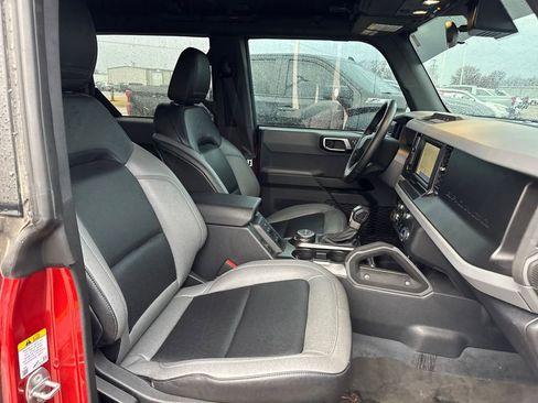 Used 2023 Ford Bronco Big Bend image 13