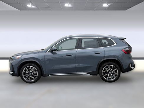 Used 2026 BMW X1 xDrive28i AWD/4WD image 2