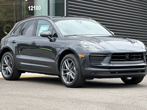 New 2025 Porsche Macan image 10