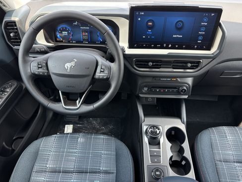 New 2025 Ford Bronco Sport Heritage w/ Convenience Package image 15