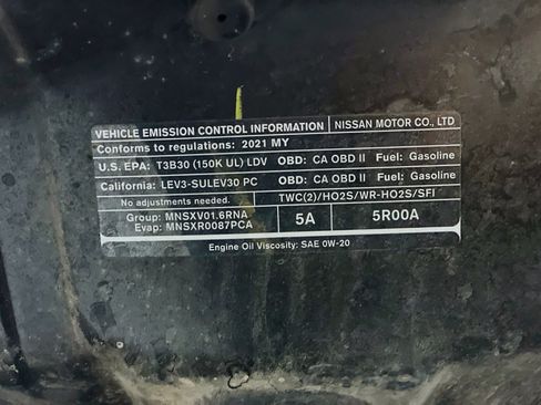 Used 2021 Nissan Kicks SV FWD image 17