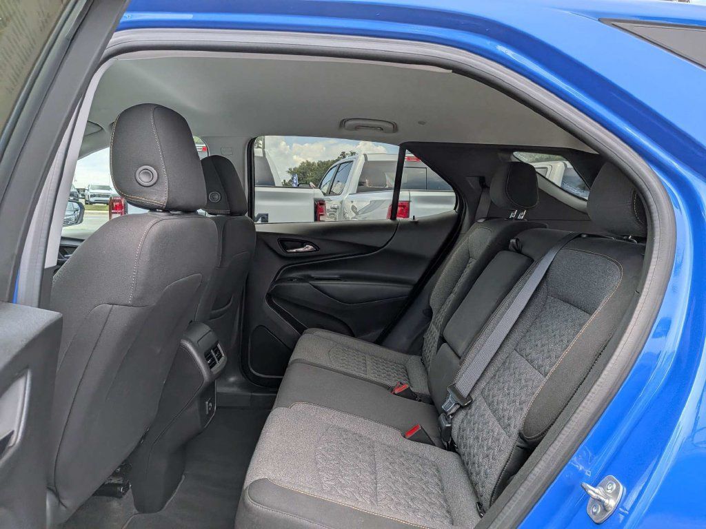 Used 2024 Chevrolet Equinox LT AWD/4WD image 14