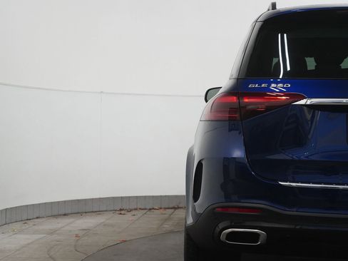 New 2026 Mercedes-Benz GLE 350 4MATIC image 14