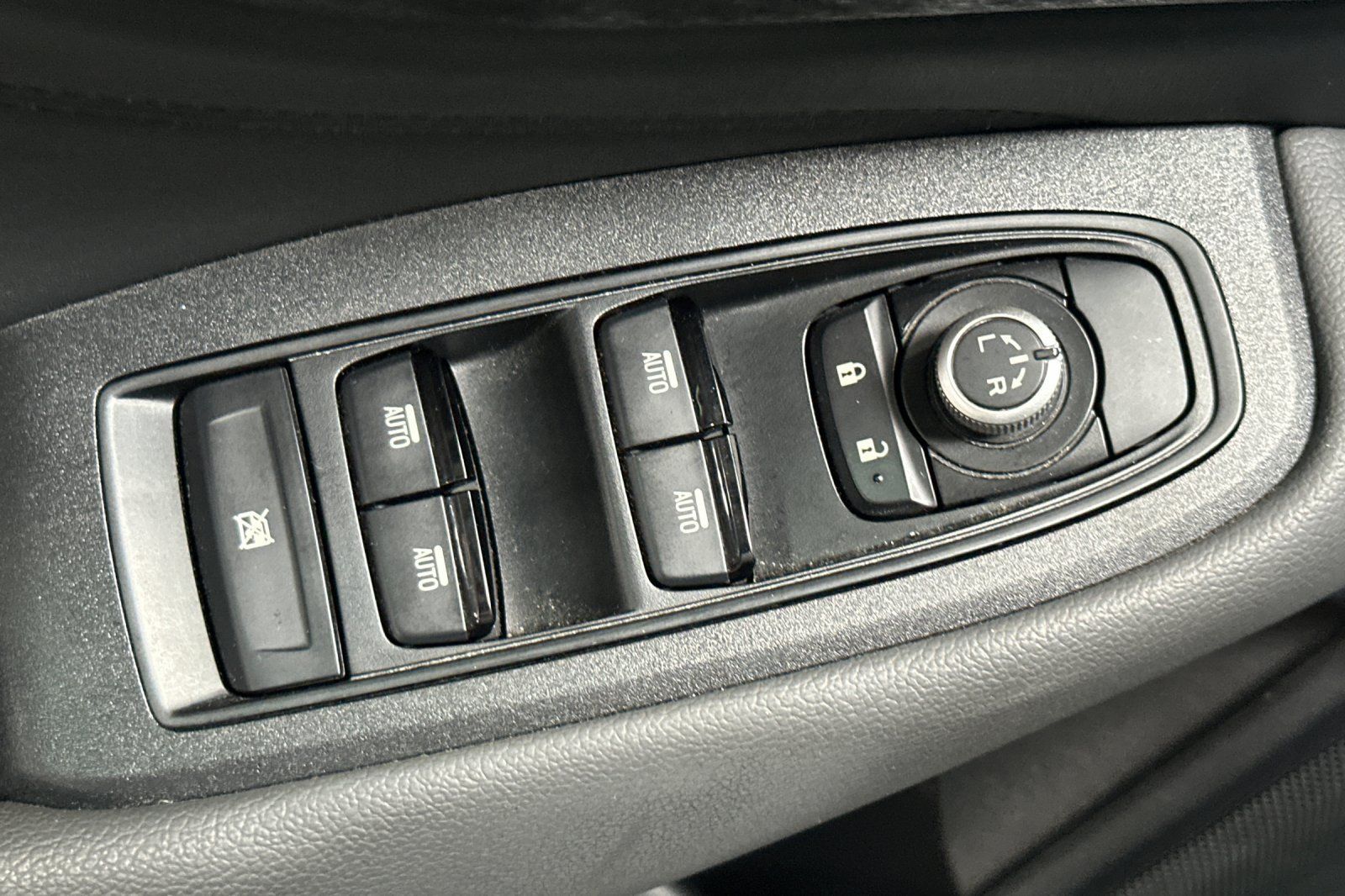 Used 2022 Subaru Outback Wilderness AWD/4WD image 12