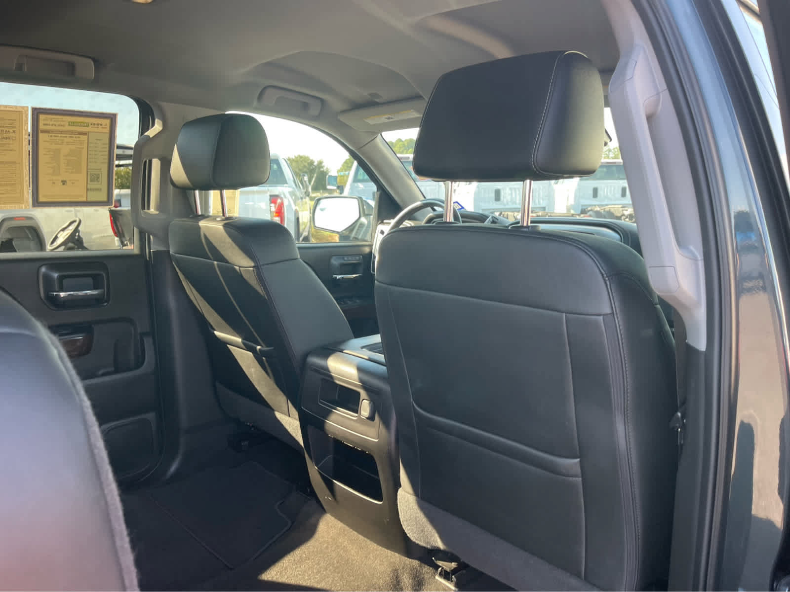 Used 2018 GMC Sierra 1500 SLT AWD/4WD image 23