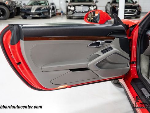 Used 2015 Porsche 911 Targa 4S image 16