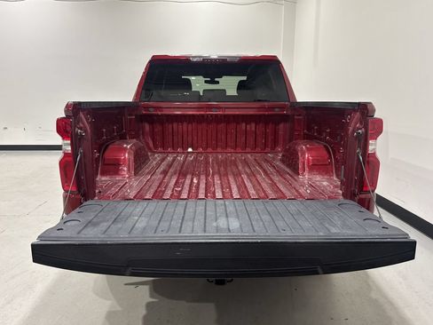 Used 2020 Chevrolet Silverado 1500 Custom w/ Custom Convenience Package AWD/4WD image 26