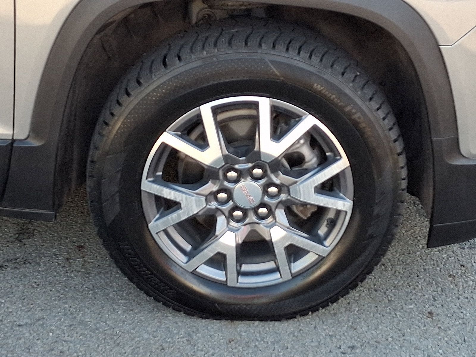 Certified 2023 GMC Acadia SLT w/ Preferred Package AWD/4WD image 8