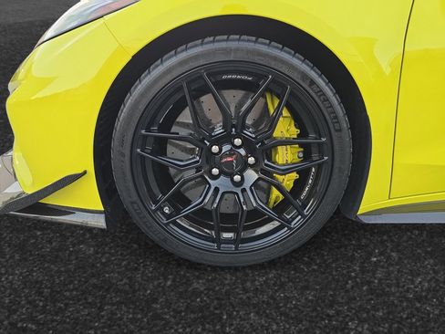 Used 2023 Chevrolet Corvette Z06 w/ Z07 Performance Package image 11