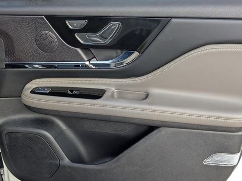 Used 2024 Lincoln Corsair Grand Touring w/ Equipment Group 301A image 33