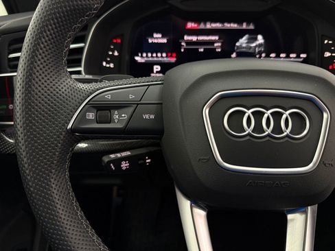 Used 2023 Audi SQ7 Prestige w/ Prestige Package AWD/4WD image 15