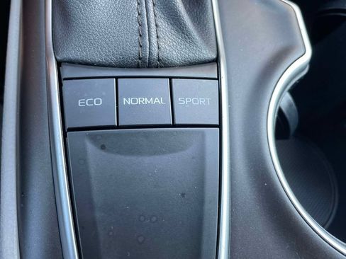 Used 2023 Toyota Camry LE FWD image 30