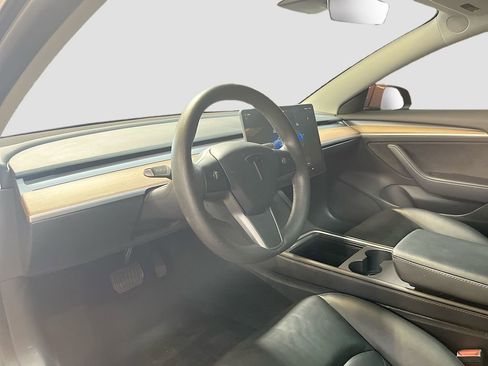 Used 2023 Tesla Model 3 Standard Range RWD image 9