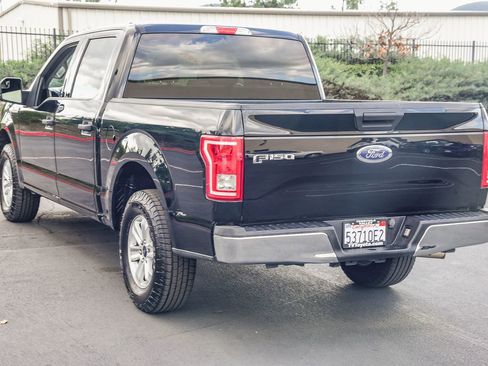 Used 2017 Ford F150 XLT image 5