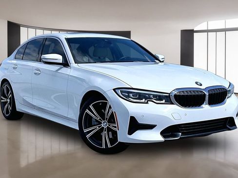 Used 2021 BMW 330i Sedan w/ Convenience Package image 3