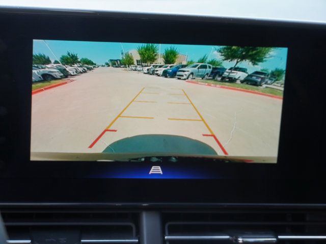 Used 2024 Chevrolet Trax ACTIV w/ Sunroof Package FWD image 24