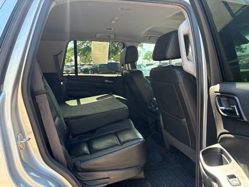 Used 2016 Chevrolet Tahoe LT AWD/4WD image 28