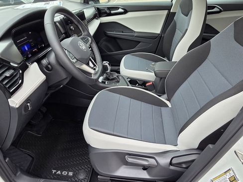 New 2026 Volkswagen Taos S image 5