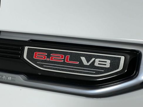 Used 2025 GMC Sierra 1500 AT4 AWD/4WD image 13