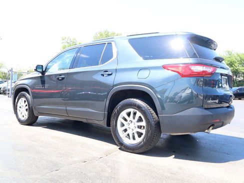 Used 2019 Chevrolet Traverse LT FWD image 3