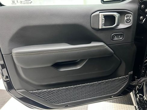 New 2026 Jeep Gladiator Sport image 10