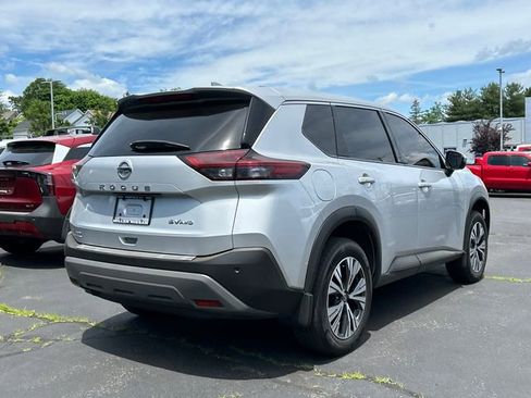 Certified 2021 Nissan Rogue SV AWD/4WD image 2