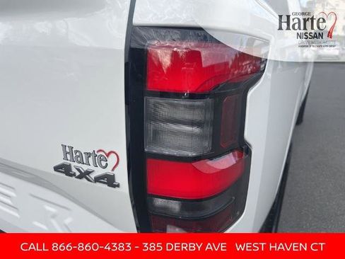 Certified 2025 Nissan Frontier SV image 21