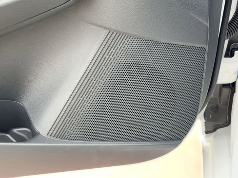 New 2026 Nissan Sentra SR w/ Floor Mat Package FWD image 21