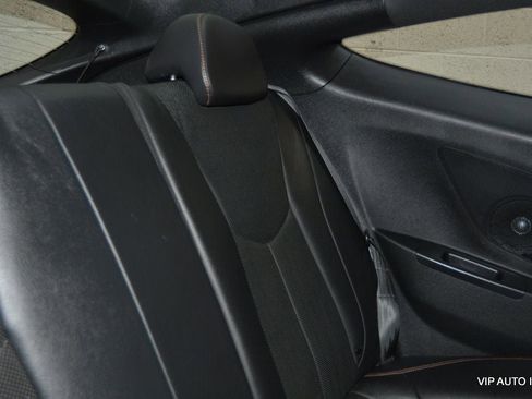 Used 2016 Hyundai Veloster Turbo w/ Option Group 04 image 25