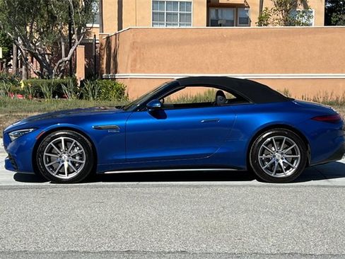 Used 2023 Mercedes-Benz SL 43 AMG image 7
